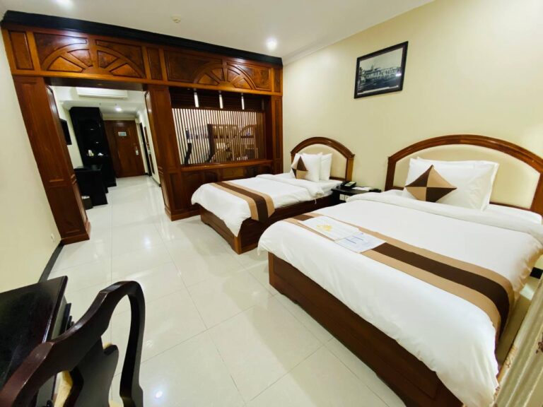 PVN Twin Kid Suite Room